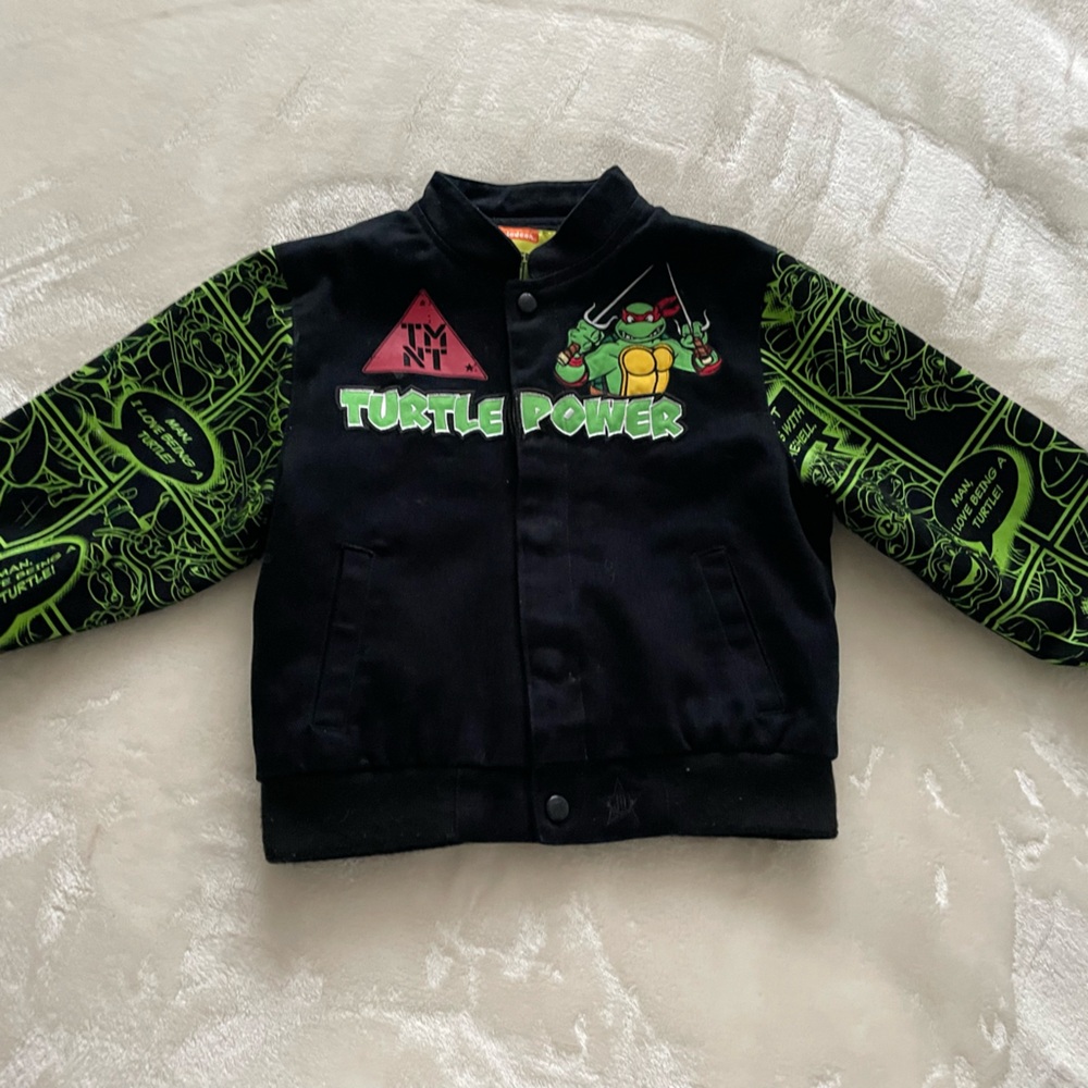 Nickelodeon Black and Yellow TMNT Jacket